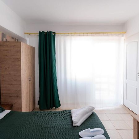 Casa Irina 2Mai 호텔 Două Mai 외부 사진
